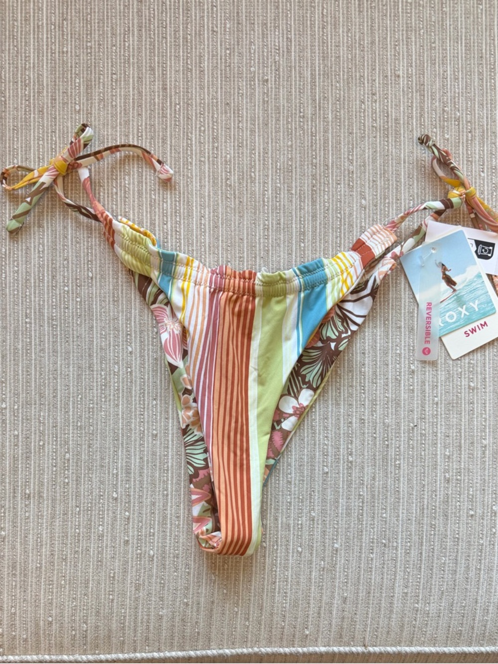 NWT Roxy Reversible Playa Paradise Triangle Bikini Set - Picture 11 of 16